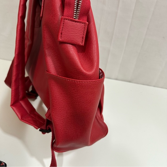 Women’s Red Leather Backpack & Floral Wallet - Picture 5 of 9